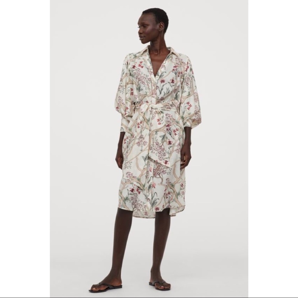 Johanna Ortiz x H&M linen floral dress!
